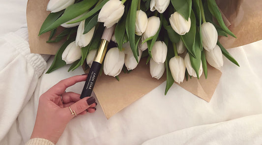 Spring into Lash Growth: Tips for Healthy and Beautiful Lashes.