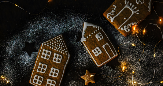 ’Tis the Season, Christmas Lash Looks We’re Loving