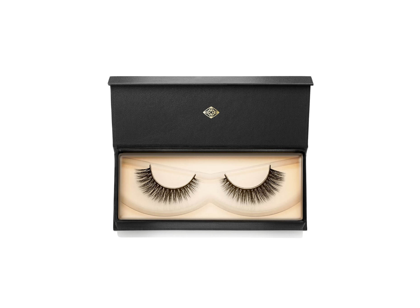 featured-image fluffy false lashes from lash star beauty